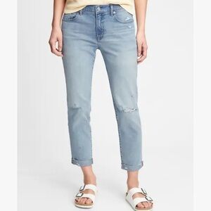 GAP Lightwash Distressed Girlfriend Jeans Size 29 Tall